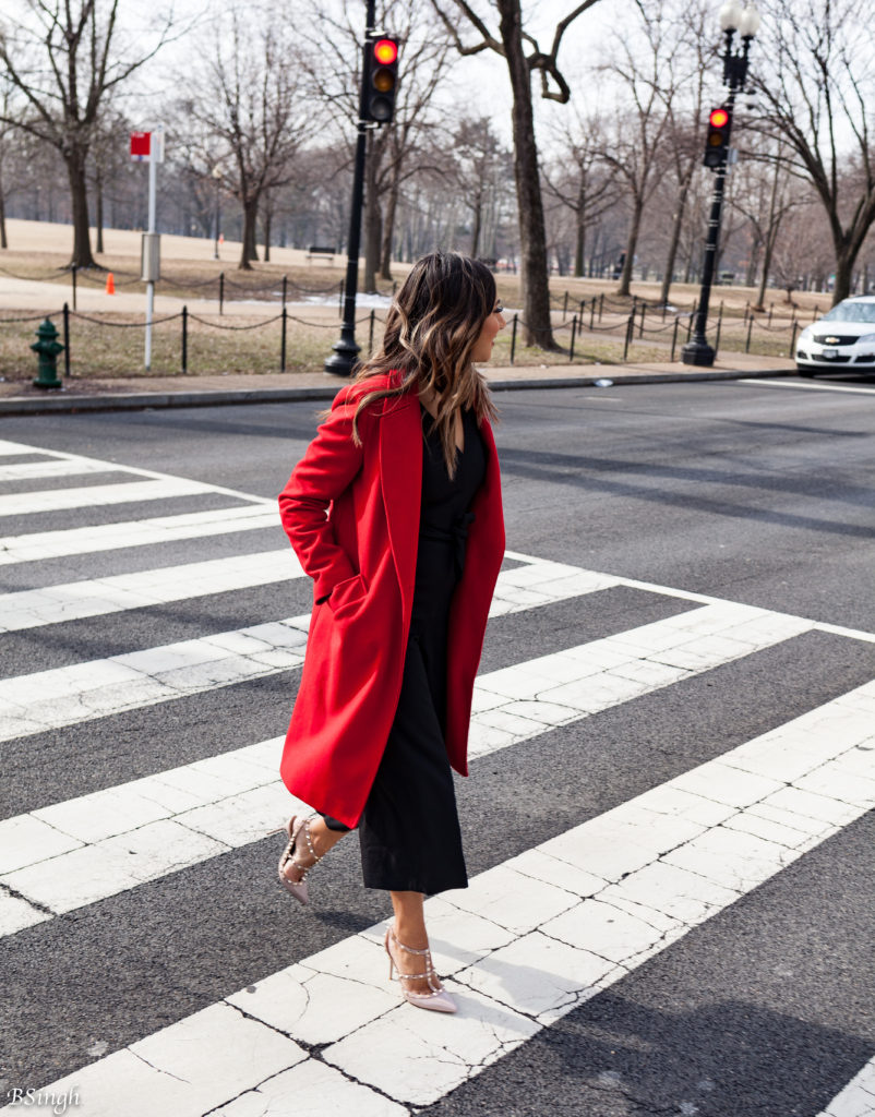 Red and black for a classic combo