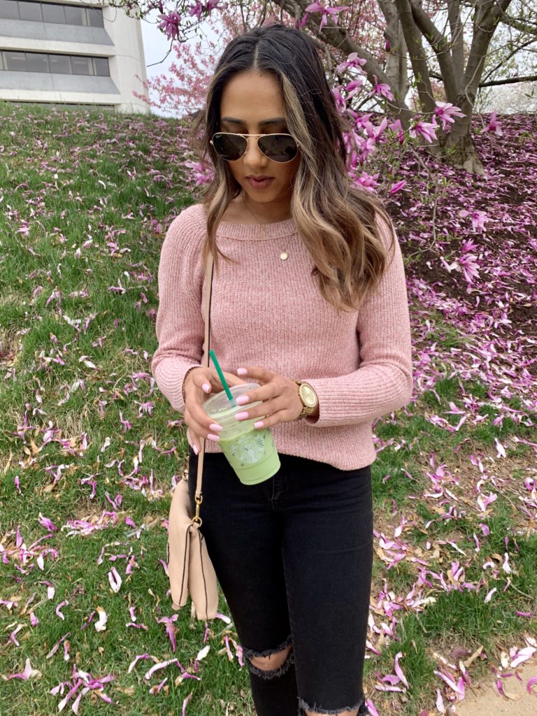 A casual spring outfit featuring items from Loft, Abercrombie, and Tory Burch. Loft Marled Tie Back Sweater in Pressed Petal, Abercrombie Black Skinny Jeans, Tory Burch espadrilles.